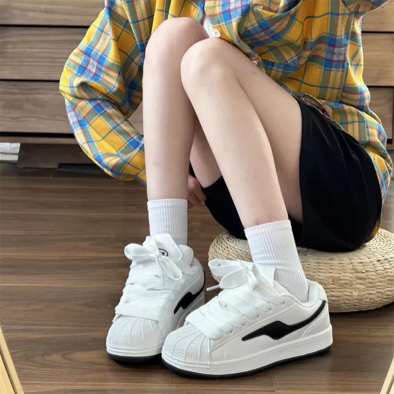 CHERRY&KALIKA Anti Slip And Wear Resistant Lightweight Height Increasing Low Top Skateboard Shoes Women's Black White-1