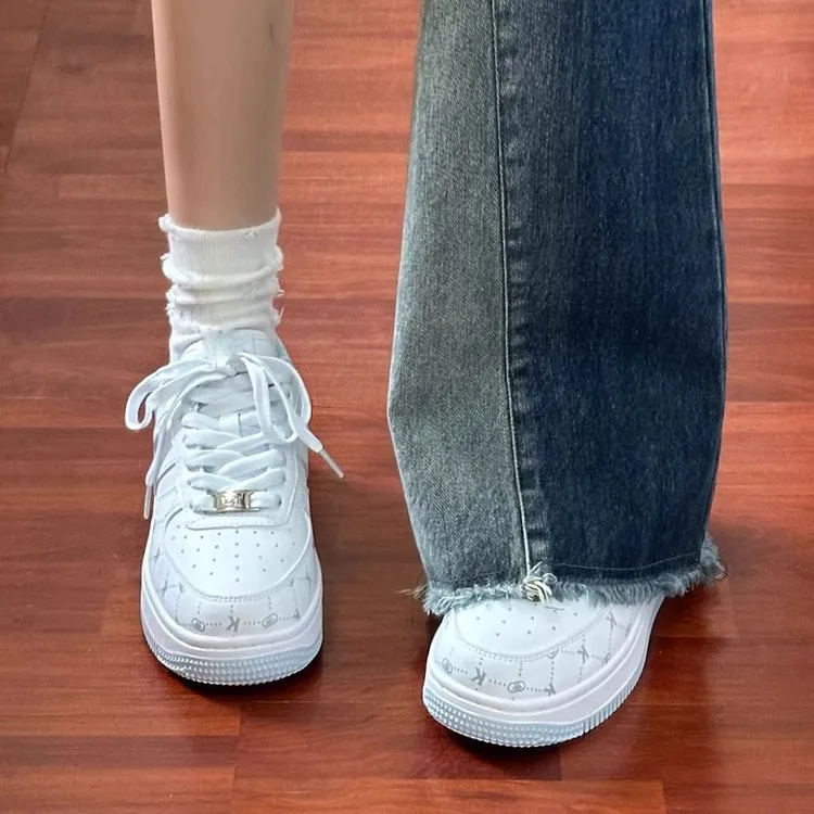 SHUXIAOBEI Slip Resistant Cushioning Abrasion Resistant Breathable Low Top Skateboard Shoes Women's White Blue-3