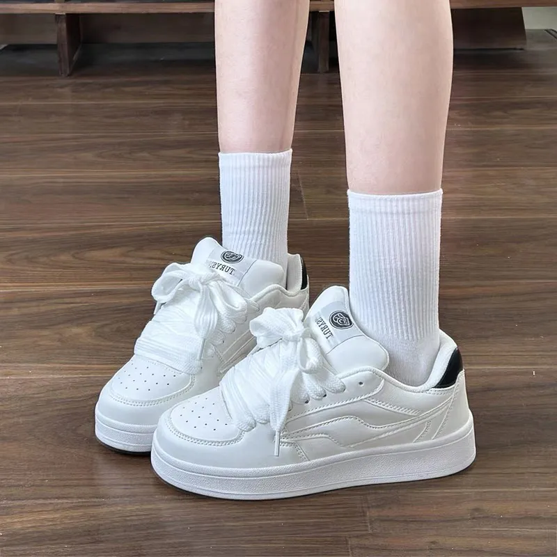 CHERRY&KALIKA Low Top Skateboard Shoes Women's White Black-1