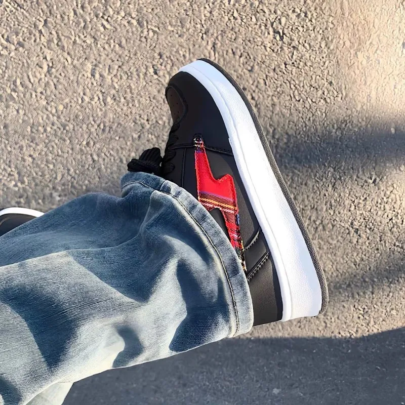 CHERRY&KALIKA Anti Slip Wear Resistant Lightweight Breathable Low Top Skateboard Shoes Unisex White Black Red-1