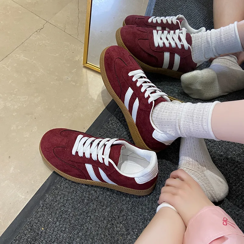 CHERRY&KALIKA Low Top Skateboard Shoes Unisex Red-1