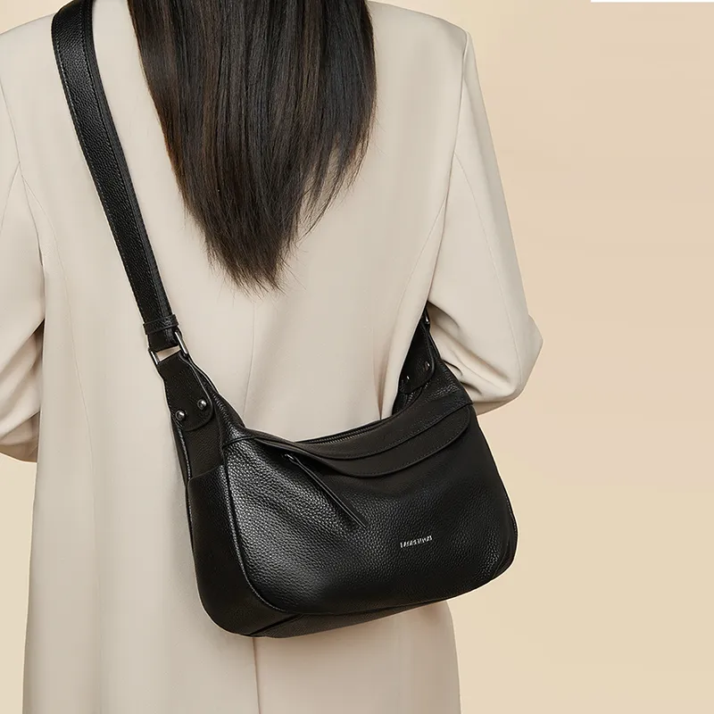 Old Man's Head Top Grain Cow Leather Shoulder Bag Women's Black-1