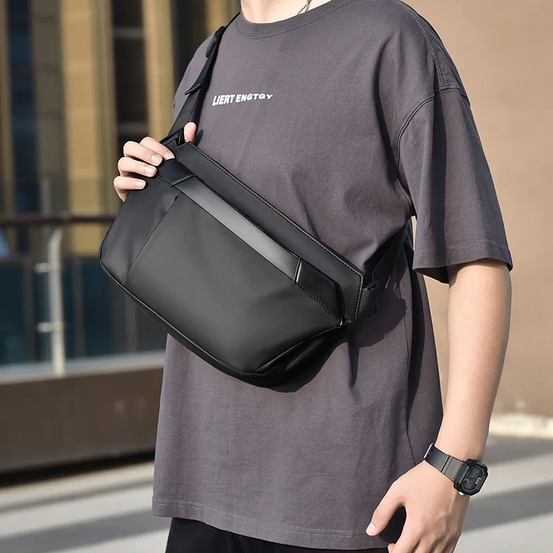 Old Man's Head Fabric Sling Bag Regular Men's Black/Gray-3