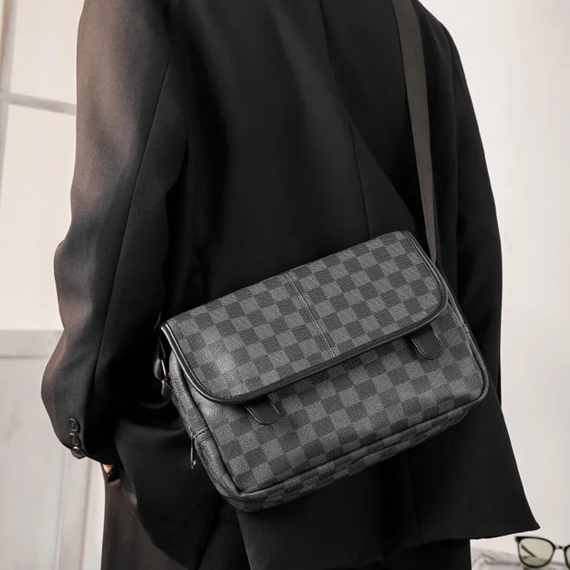 Old Man's Head Synthetic Leather Crossbody Bag Men's Black-3