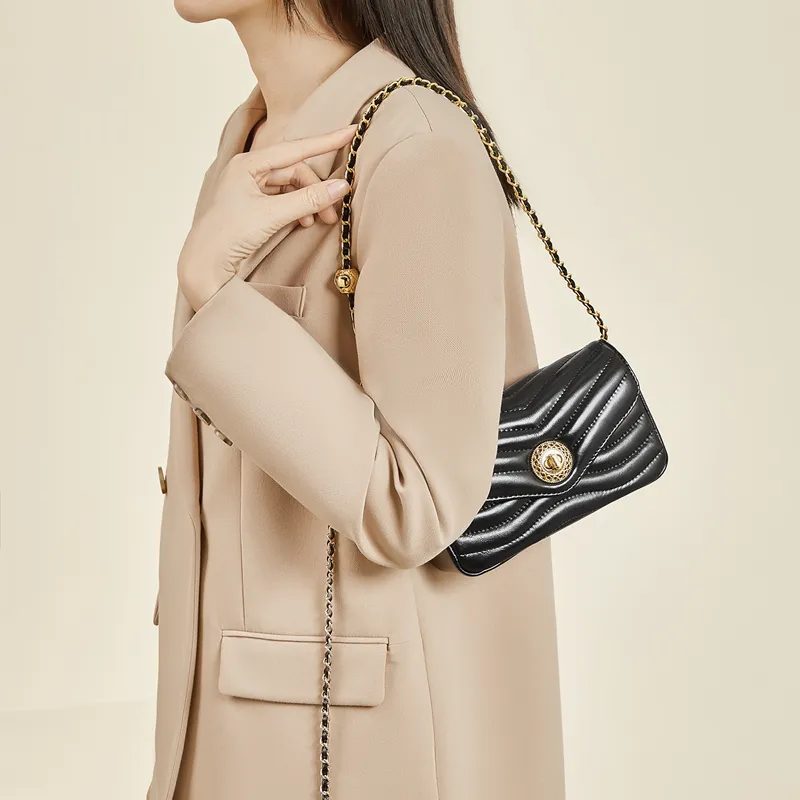 Old Man's Head Top Grain Cow Leather Crossbody Bag Women's Black-1