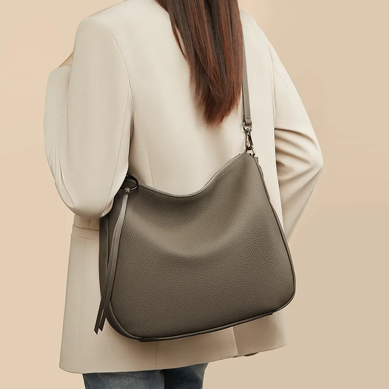 Old Man's Head Synthetic Leather Shoulder Bag Regular Women's Black/Gray Blue/Elephant Gray-20