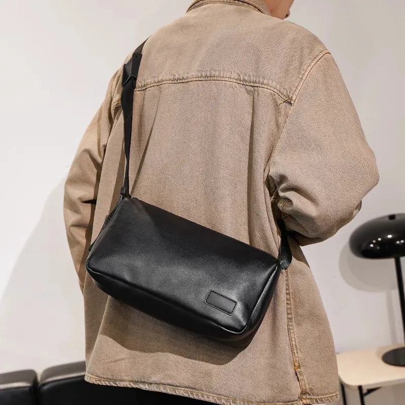 Old Man's Head Synthetic Leather Shoulder Bag Regular Men's Black-2