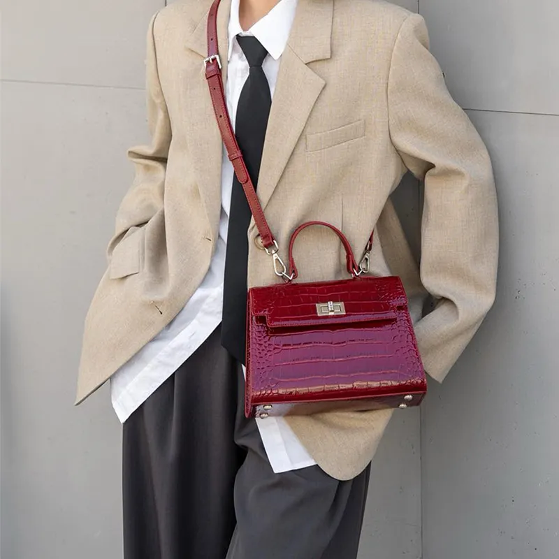 Old Man's Head Top Grain Cow Leather Shoulder Bag, Crossbody Bag, Handbag Regular Women's Black/Red/Brown-15