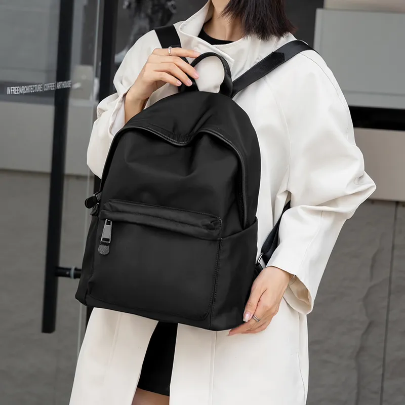 Old Man's Head Cow Leather Backpack Regular Women's Black-6