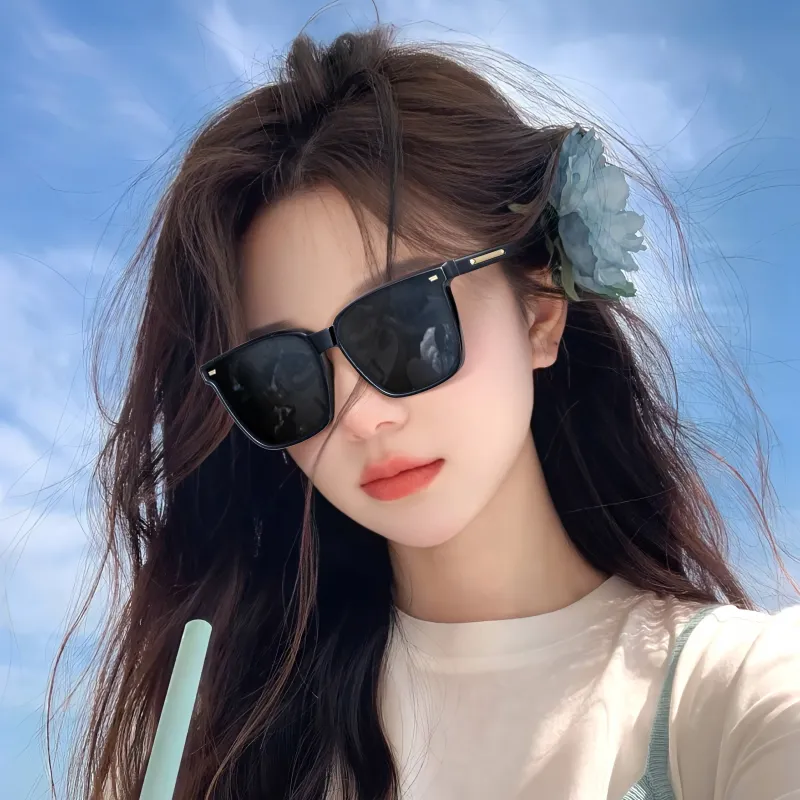 COLORE.IN Square Sunglasses Unisex-2