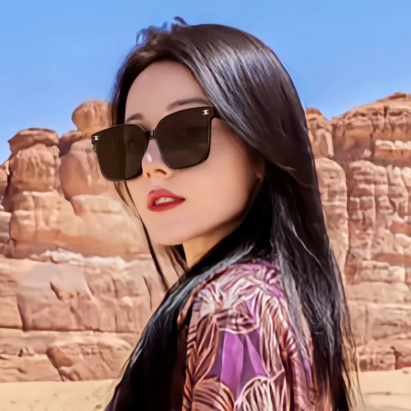 COLORE.IN PC Square Sunglasses Unisex-2