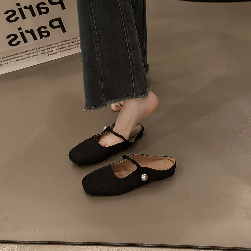 AJPAP Closed Toe Slippers Women's-1