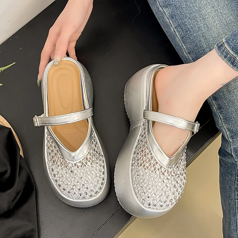 AJPAP Rubber Sole Cut Out Closed Toe Slippers Women's-9