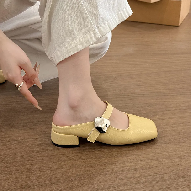 AJPAP Closed Toe Slippers Women's-11