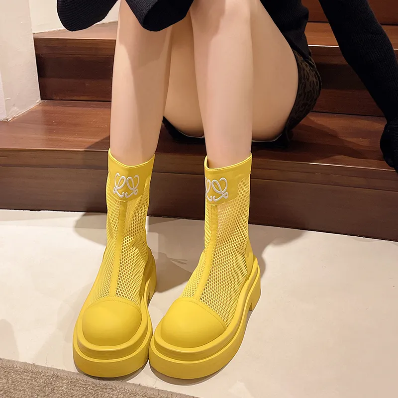 AJPAP Ankle Boots Women's Black White Yellow-10