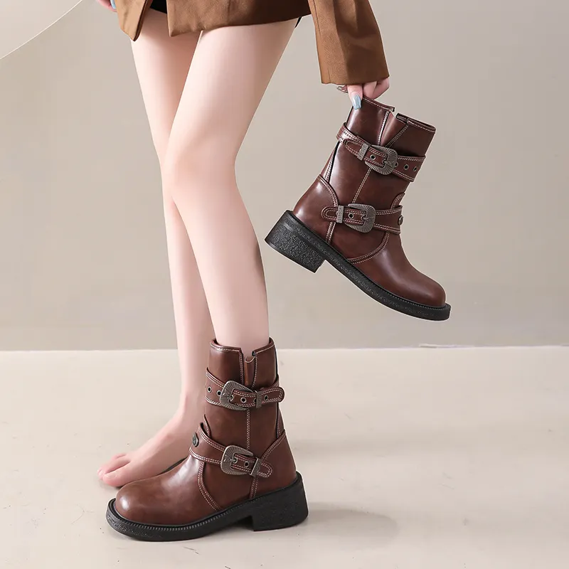 AJPAP Ankle Boots Women's Black/Brown-6