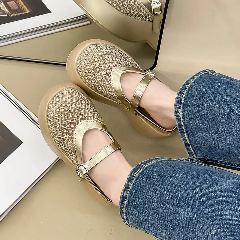AJPAP Rubber Sole Cut Out Closed Toe Slippers Women's-6