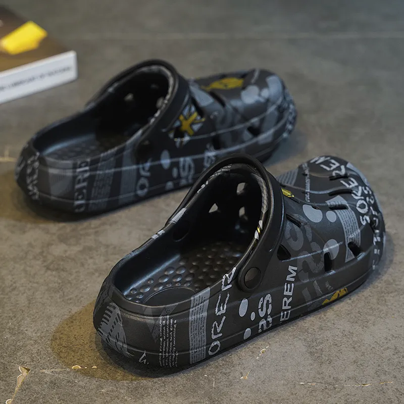 Budding Bear Clogs Men-2