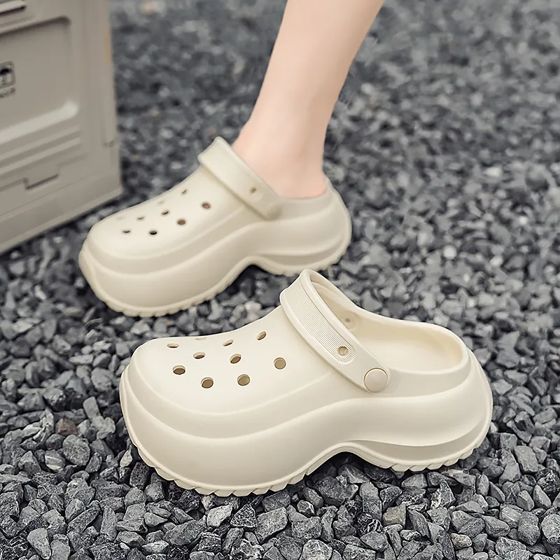 Budding Bear Clogs Women's-14