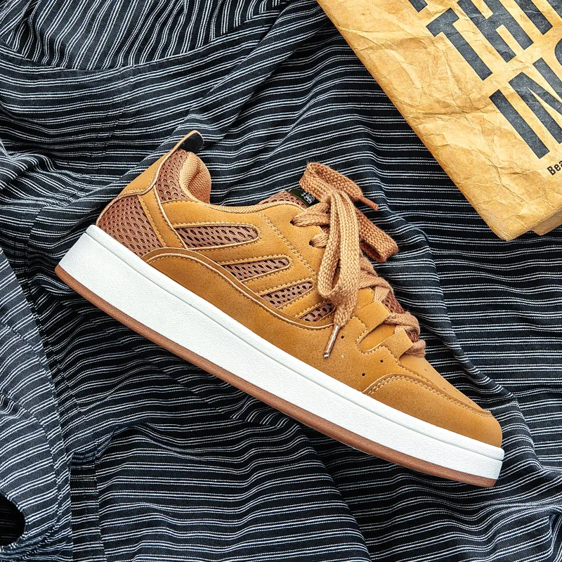 Budding Bear Low Top Skateboard Shoes Men's-9