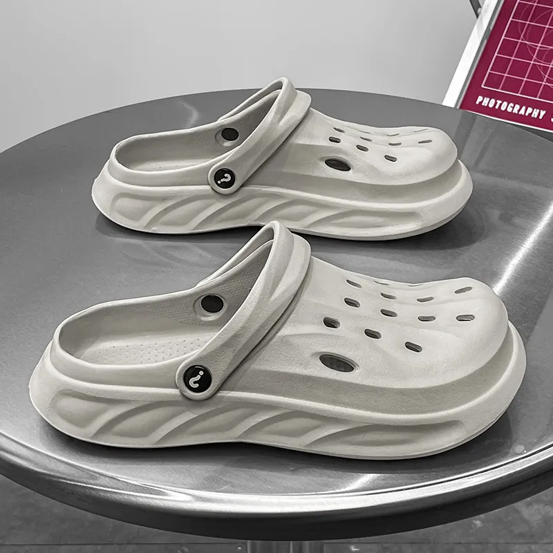Budding Bear Clogs Men-7
