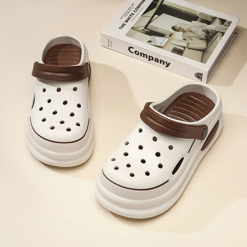 Budding Bear Clogs Women's-7