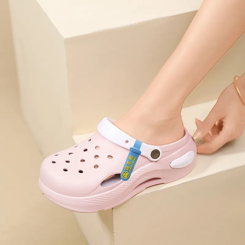 Budding Bear Clogs Women's-14