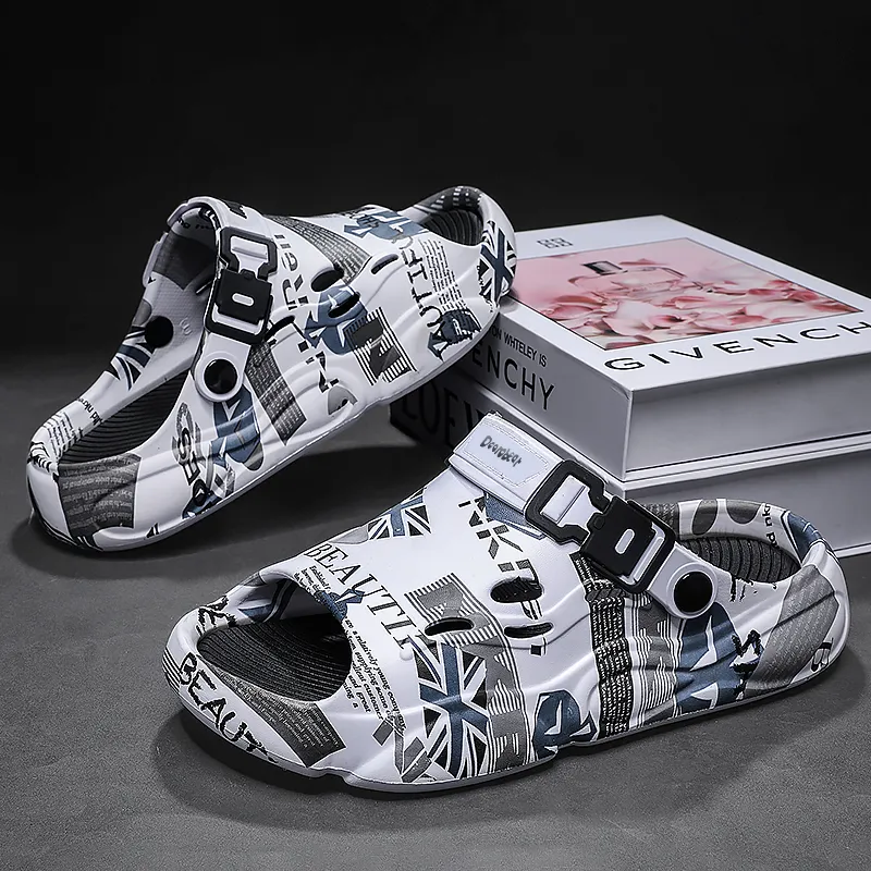 Budding Bear Beach Sandals Men's-11