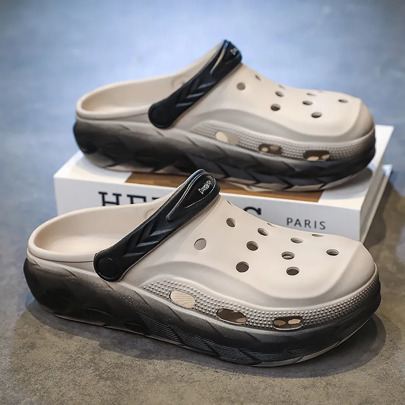 Budding Bear Clogs Men-11