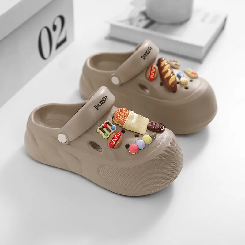 Budding Bear Clogs Women's-16