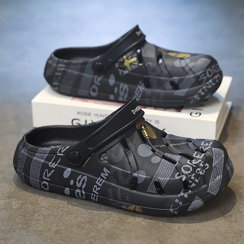 Budding Bear Clogs Men-1