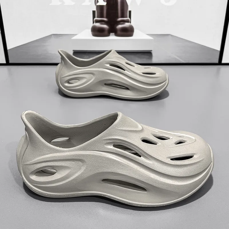 Budding Bear Clogs Men-6