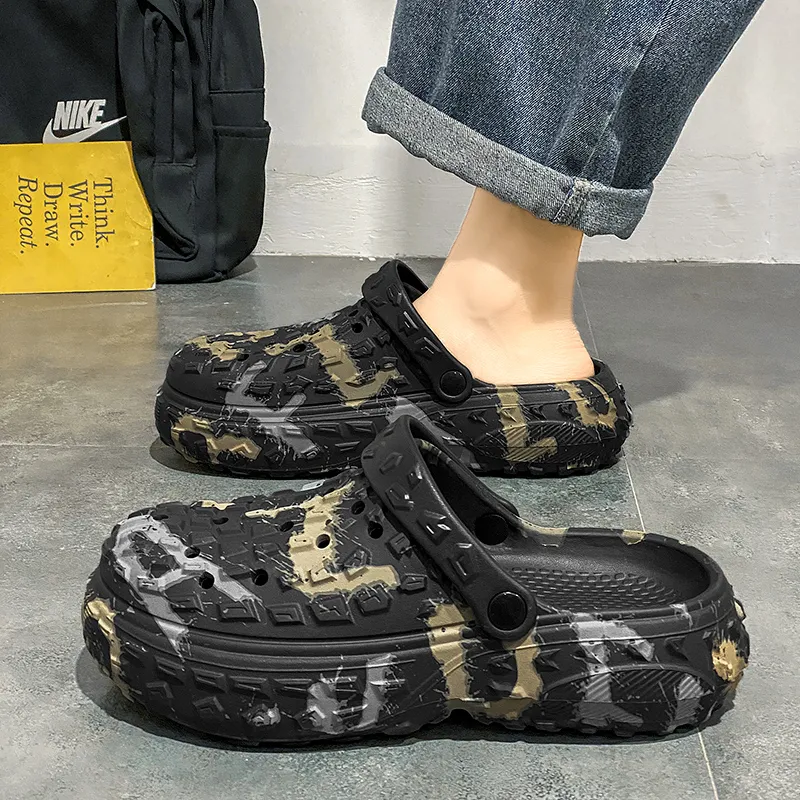 Budding Bear Clogs Men-4