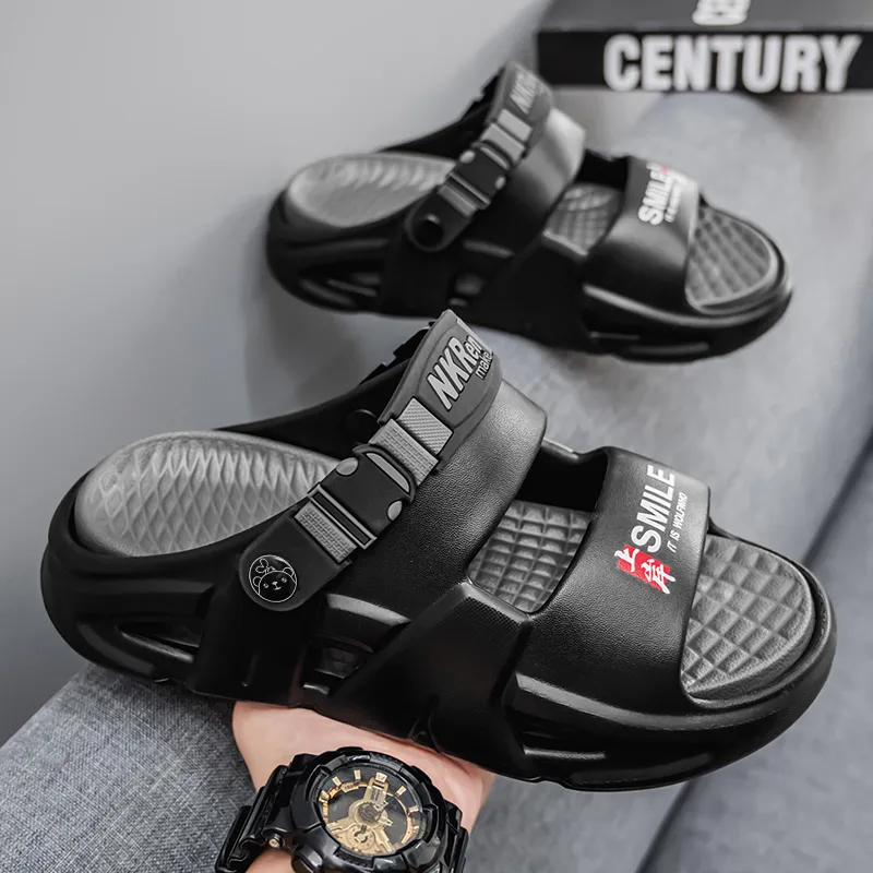 Budding Bear Beach Sandals Men's-2