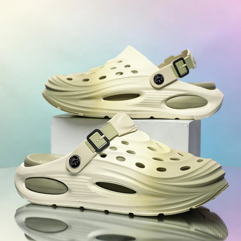 Budding Bear Clogs Men-6