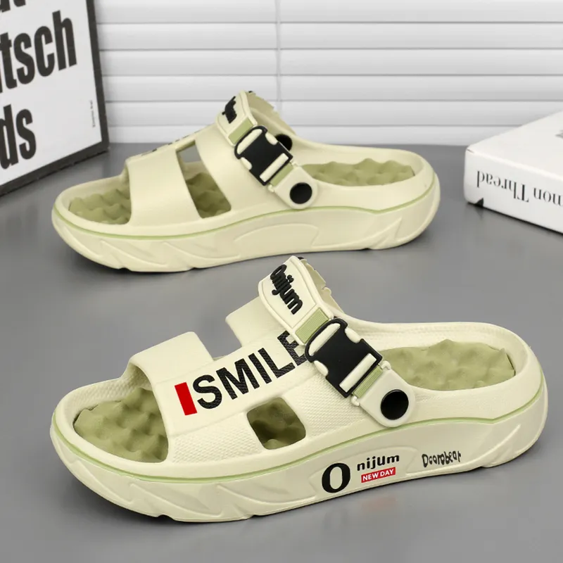 Budding Bear Beach Sandals Unisex-1