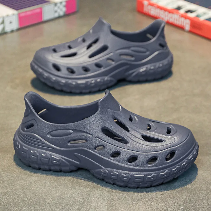 Budding Bear Clogs Men-6