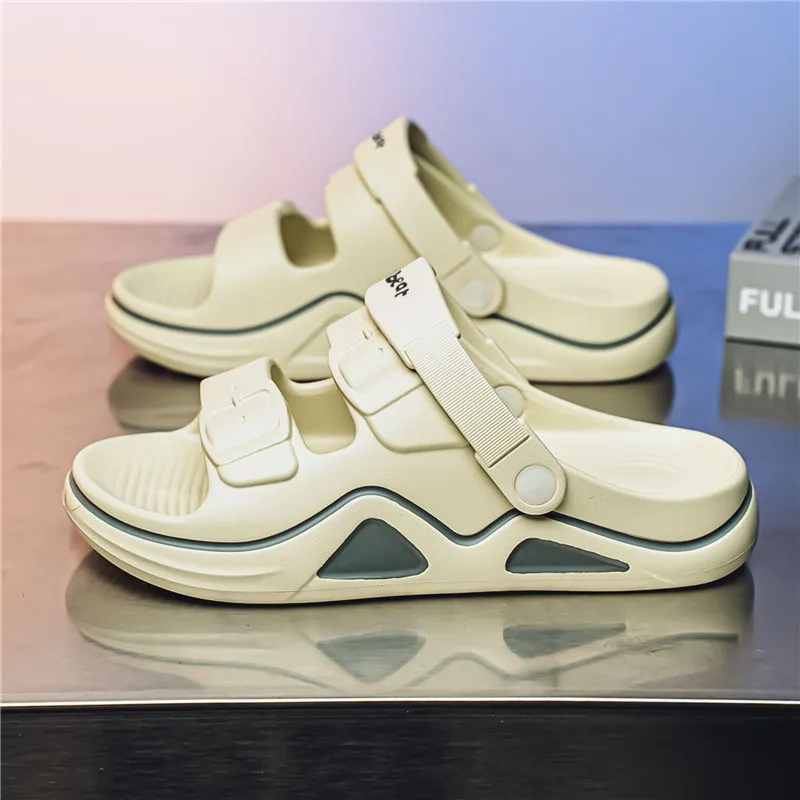 Budding Bear Beach Sandals Men's-11