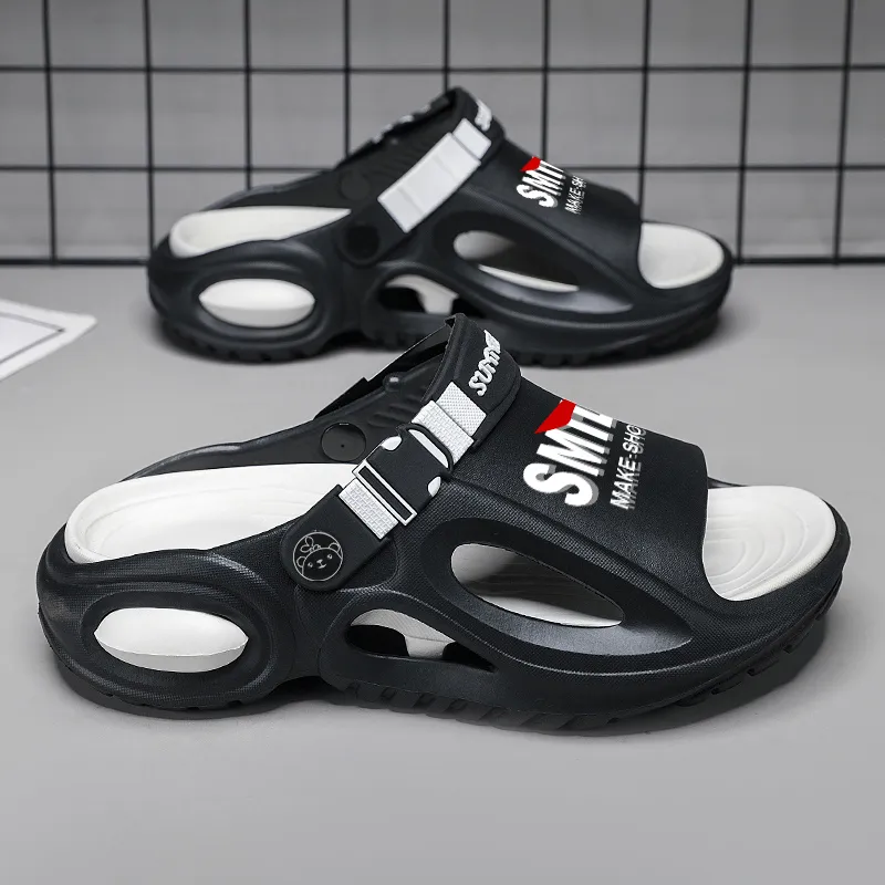 Budding Bear Beach Sandals Unisex-7