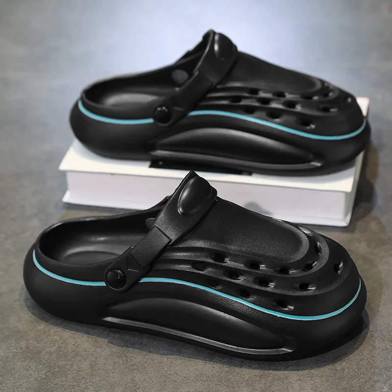 Budding Bear Clogs Men-16