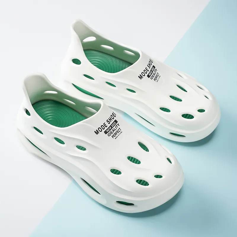 Budding Bear Clogs Men-11