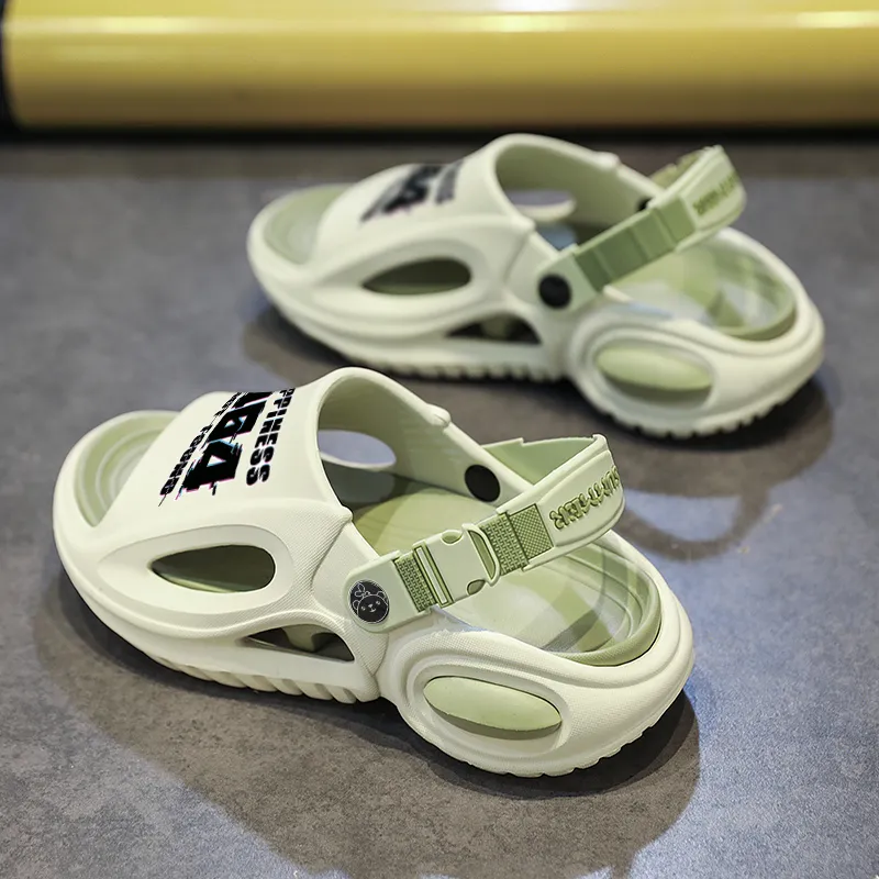 Budding Bear Beach Sandals Unisex-6