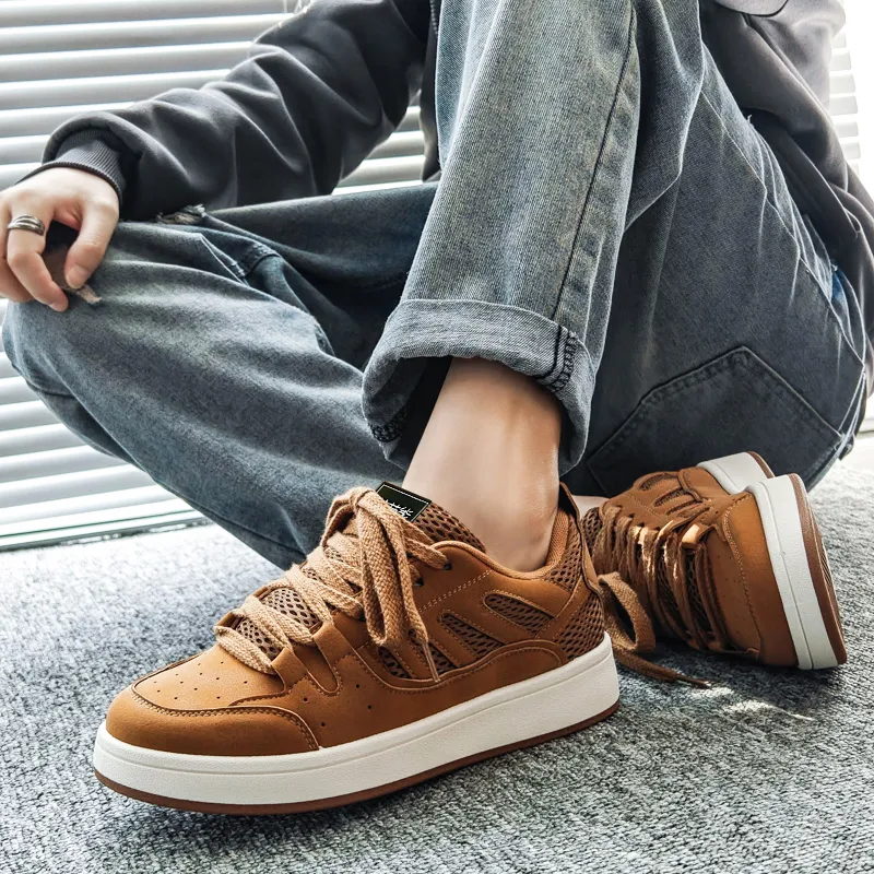 Budding Bear Low Top Skateboard Shoes Men's-11
