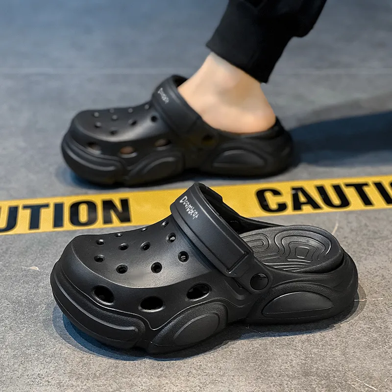 Budding Bear Clogs Men-13