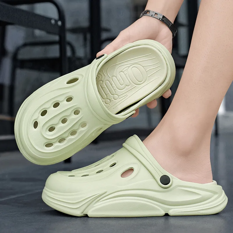Budding Bear Clogs Unisex-8