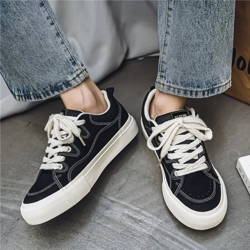 Budding Bear Low Top Skateboard Shoes Men's-17