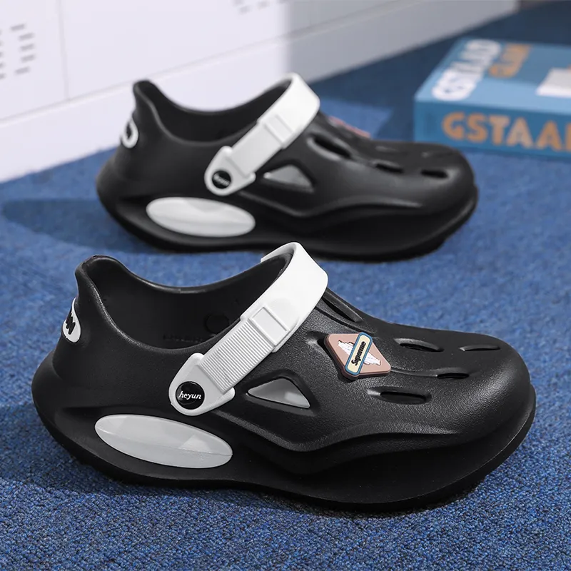 Budding Bear Clogs Unisex-2