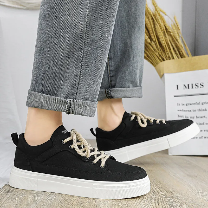 Budding Bear Low Top Canvas Shoes Men's-9