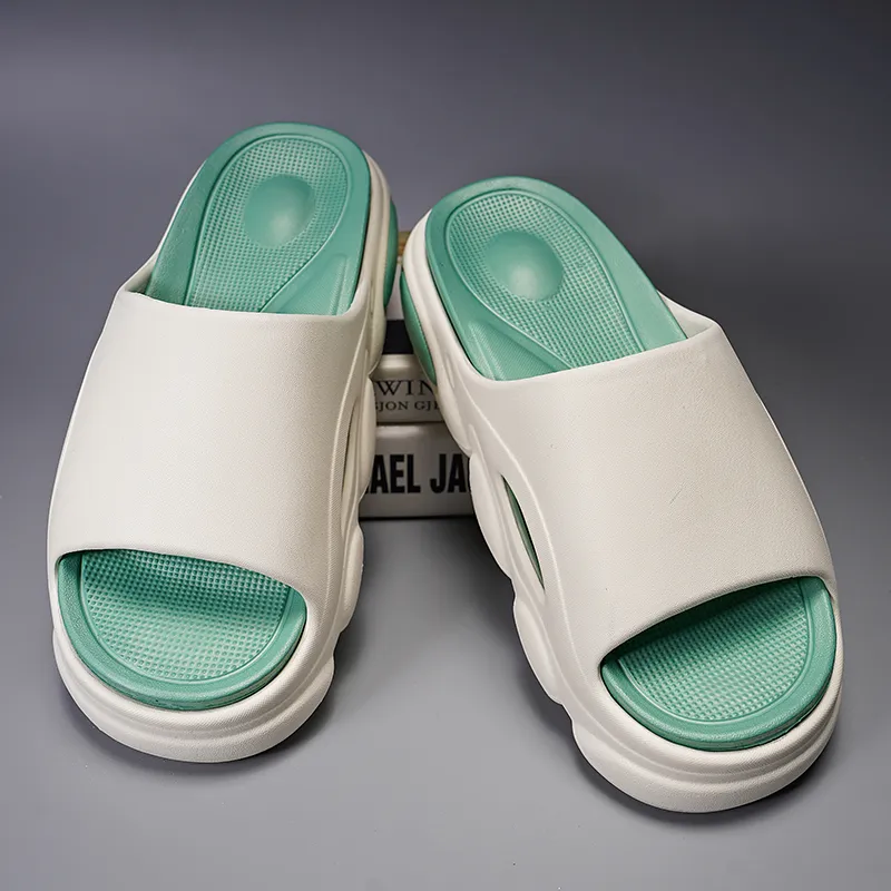 Budding Bear Slide Slippers Men's-6