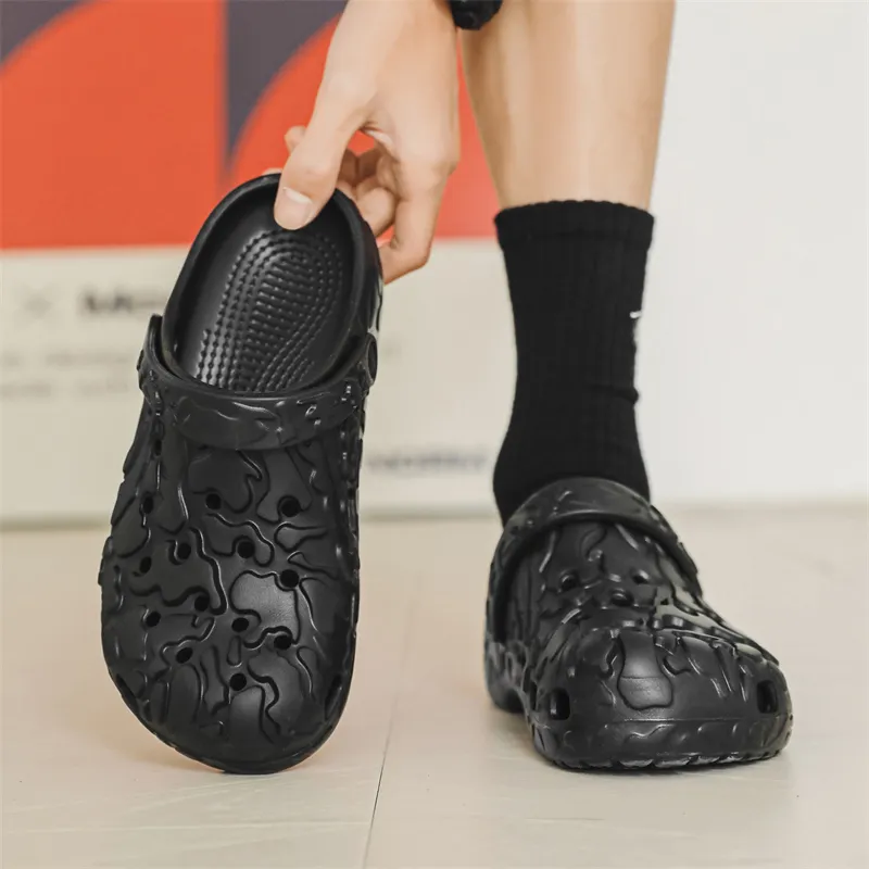 Budding Bear Clogs Men-3